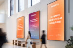 digital-signage-for-hr_screens_hallway_2560x1708